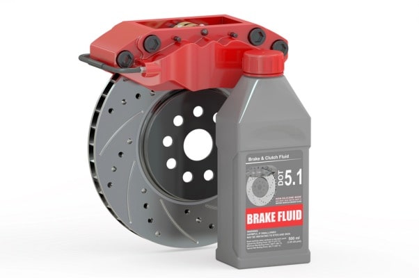 Using high-quality brake fluid can reduce the wear of brake pads