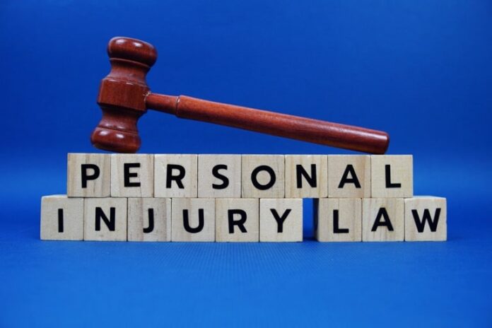 4 qualities to look for when hiring a personal injury lawyer