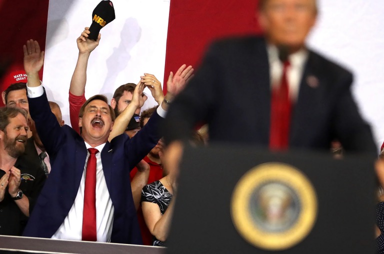 During Trump's speech, Mike Lindell shouted for Trump