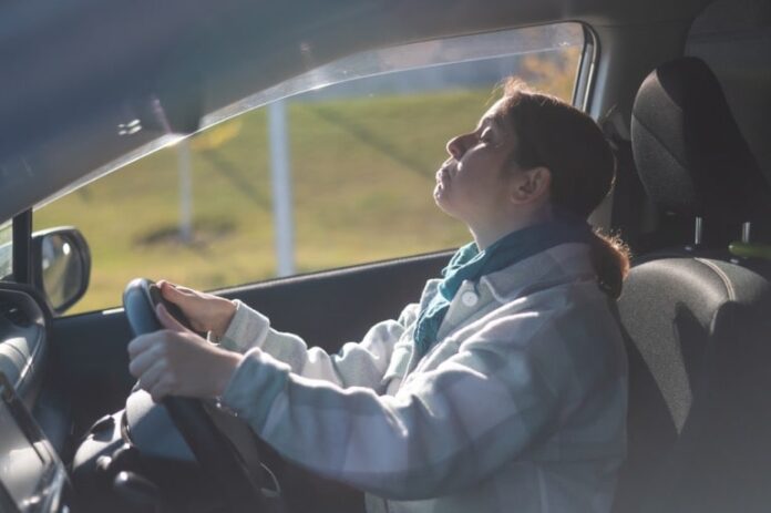 why distracted driving is a major threat to road safety